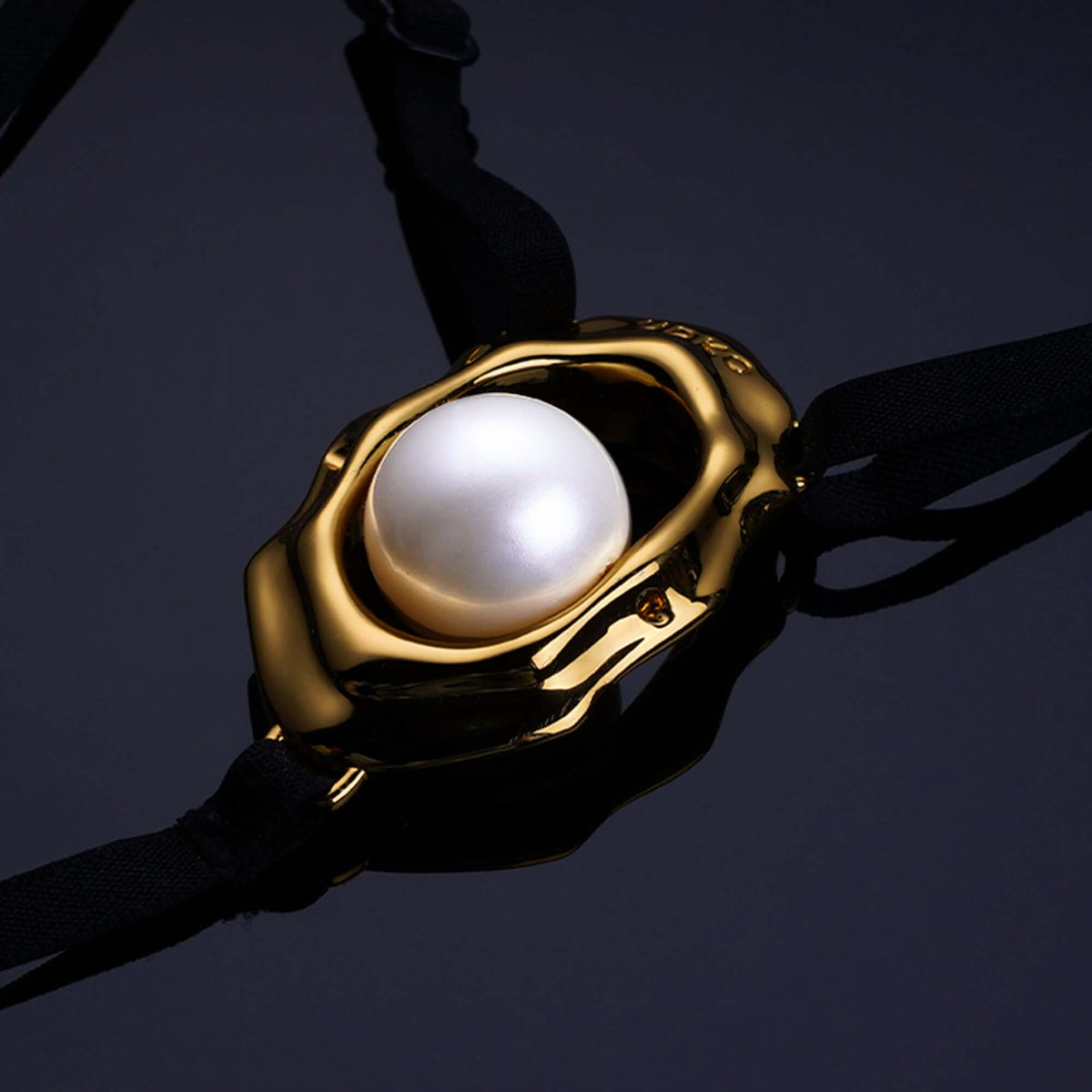 G-string Clitoral Jewelry With Bead Stimulator